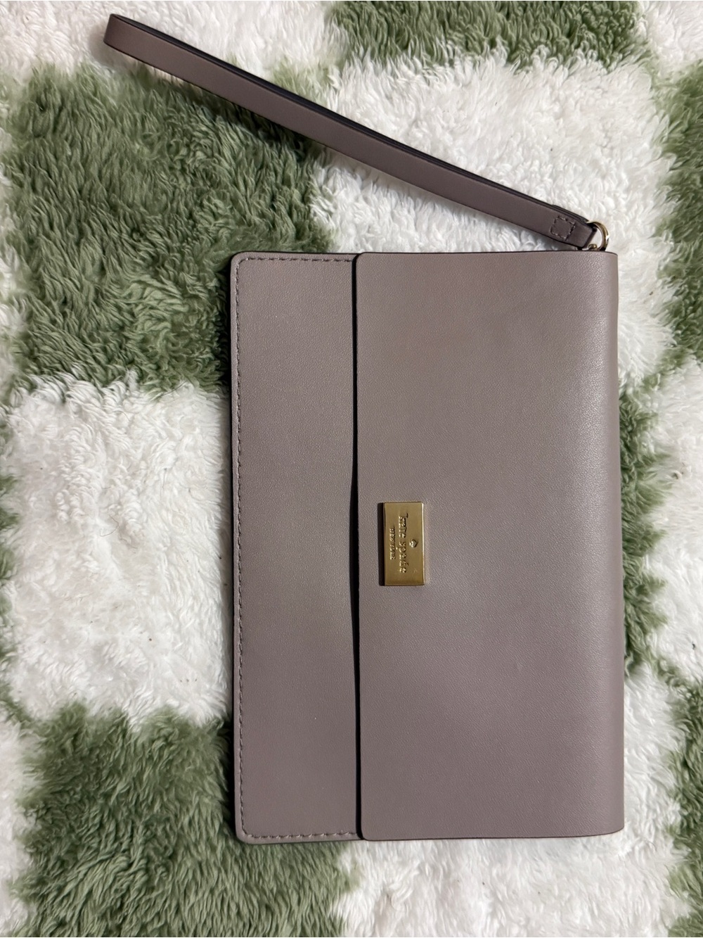 kate spade taupe leather wristlet clutch with gold plate